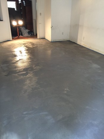 Garage Floor Epoxy Coating in Valley Village, CA